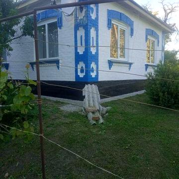 Дім в селі Писарівка