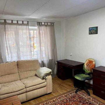 Сдам 2 комнатную квартиру на Поля р-н Вакуленчука