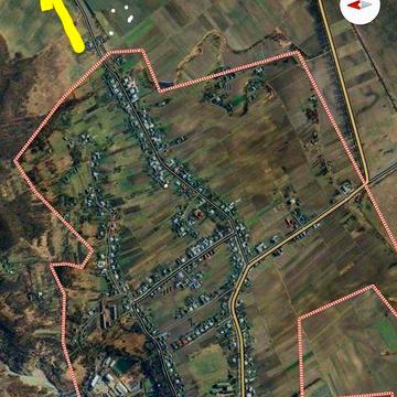 Продається земельна ділянка з хатою