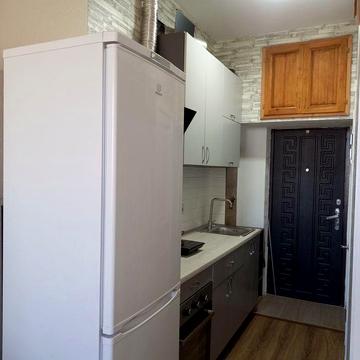 Продаю квартиру із кладовкою на 1 поверсі, вул. М. Боровського 37-Х