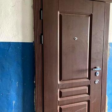 Продам 2х, 3х комнатную квартиру под ремонт на ст. Одеса-Застава 1 ЖК Вокзал-Застава