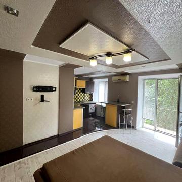 Продаж! Стильна квартира. Ремонт,меблі,техніка,газ.колонка.Центр.Торг