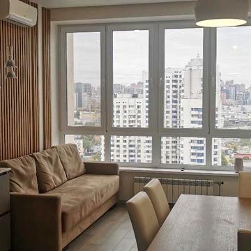 Деміївська вул., 13