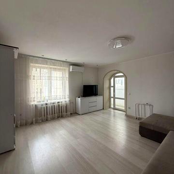 Довгострокова оренда 1к Квартира Юності проїзд