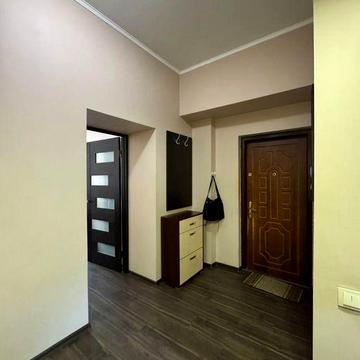 Академіка Сахарова. Власник. 1-но кім.кв