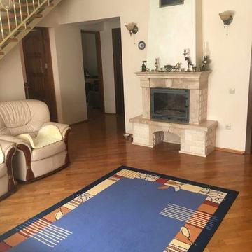 Оренда приватного будинку