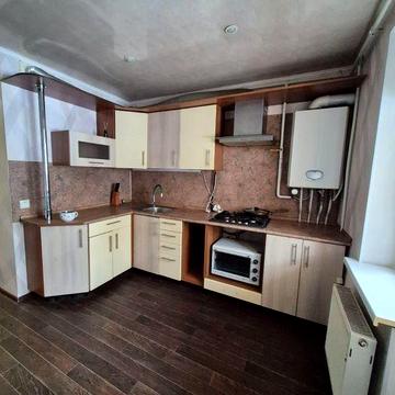 Продам 3 х кімнатну квартиру в Центрі