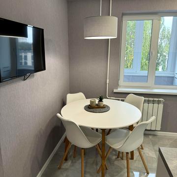 Василя Касіяна вул., 10