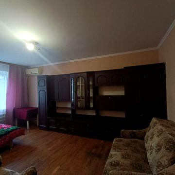 Здам 1к.по вул.Чорних Запорожців,в центрі міста