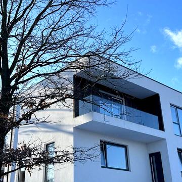 Продаж окремостоячого будинку, особняка, приватного котеджу, Роша Роща