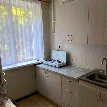 Оренда 2к.кв на вул. Романа Атаманюка