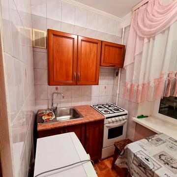 Оболонський просп., 14-Е