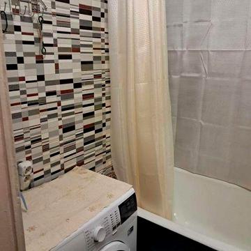 1к квартира, вул. Йорданська 1А, М. "Почайна"