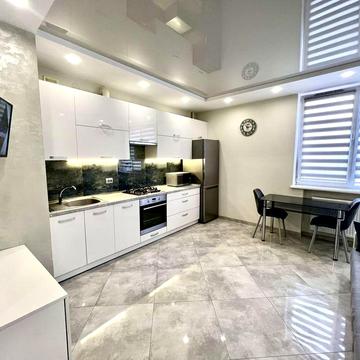 1 кім квартира, 52м.кв, вул. Чорновола В.(Арсен) ЖК White House