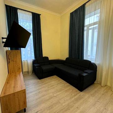 Dskmyf p 01/01/26/Оренда/Центр/2 квартира/Стометрівка/Франківськ.