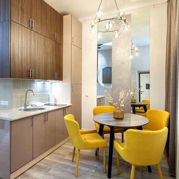 Івана Франка вул., 16