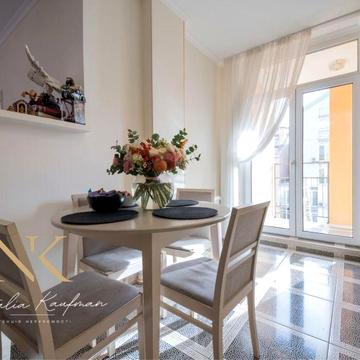 Продаж 2 к кв 62 м2. Комфорт Таун ЖК Комфорт Таун