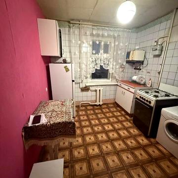 Зіньківська.Здається 1-кім квартира.Без остан. міс. Світлоне вимикають