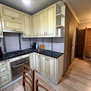 Оренда 1 кім. квартири вул. Тичини (Хвильового)