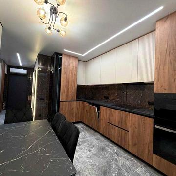 Квартира Півторачка з Балконом