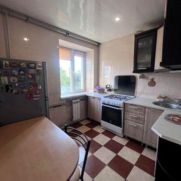 Продам 2 ком .кв   Новые Дома, метро Палац Спорту и Армейская