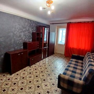 Здам 1 кім по кільцю