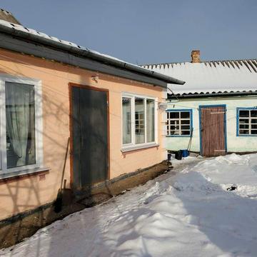 Продам будинок зі зручностями в селі В. Тростянець