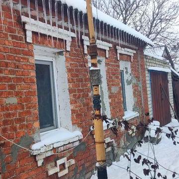 Продам Будинок з гаражем !!