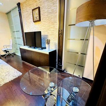 Сучасна 2к квартира з паркінгом Деміівка Рошен Голосієво