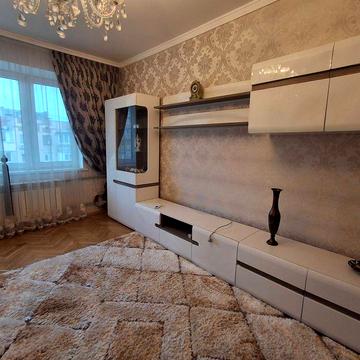 Оренда просторої 3к квартири, Василя Порика 3а, Виноградар, є ГАЗ!