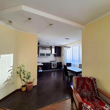 Здам 3-х кімнатну квартиру по вул. Подільській. Власник.