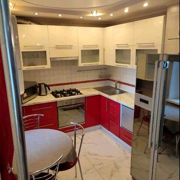 Довгострокова 3х кімнатна квартира в центрі міста .