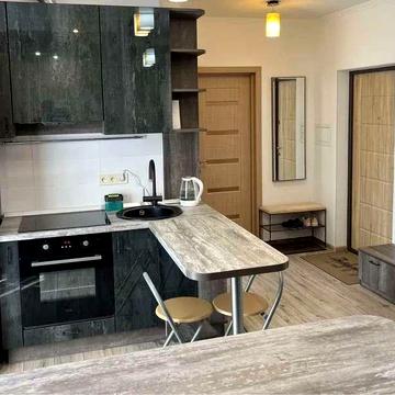 Райдужна вул., 44