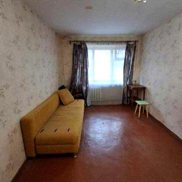 Продам однокомнатную на Черемушках.