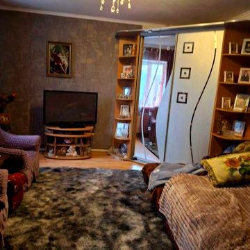 Продам однокомнатную на Ленпоселке