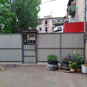 Продам двухкомнатную на Балковской