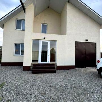 Оренда будинку  з зручним плануванням