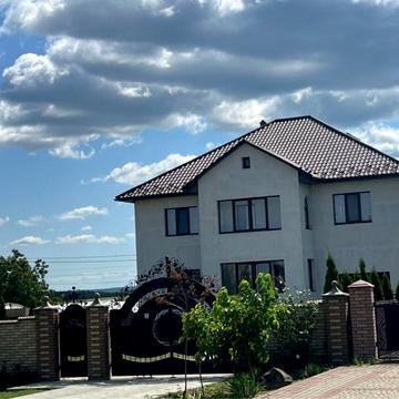 Продаж будинку в с.Остриця