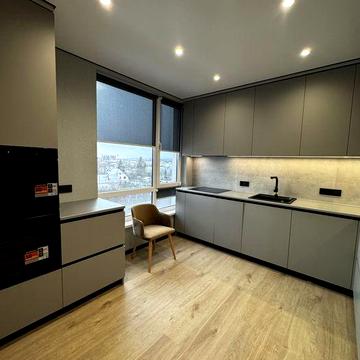 Велика 3кім жк біля озера, Manhattan ЖК Manhattan