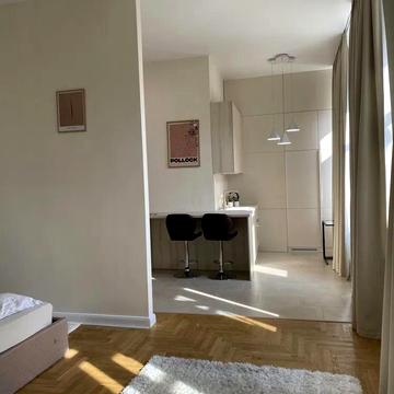 Басейна вул., 12