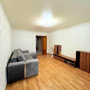 Продам теплу 2 кімнатну квартиру, світло не виключають