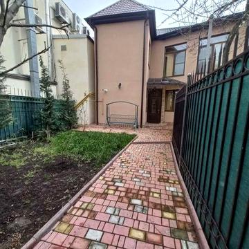 Аренда дома ( будинка) 11 Фонтана, закрытый кооператив возле моря