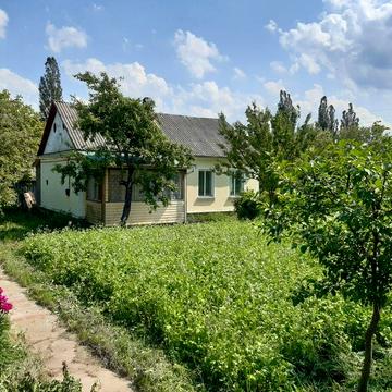 Продаю цегляний будинок в селищі Пулини