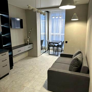 Володимирська вул., 1