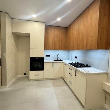 ПРОДАЖ стильної 1 кімнатної квартири! Поруч Набережна! Газ!