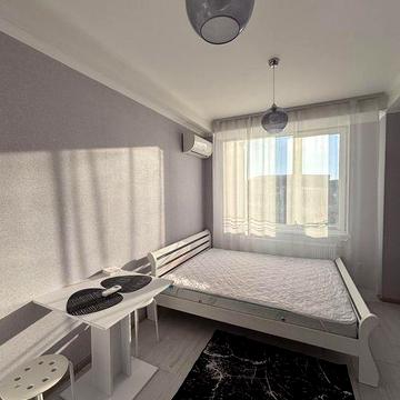 Сдам 1к кв студию ул Боровского 37х/Микрон