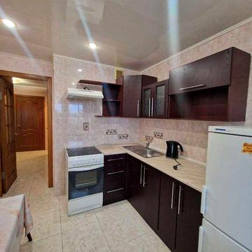 сдам 1 комнатная   ремонт , полная комплектация.