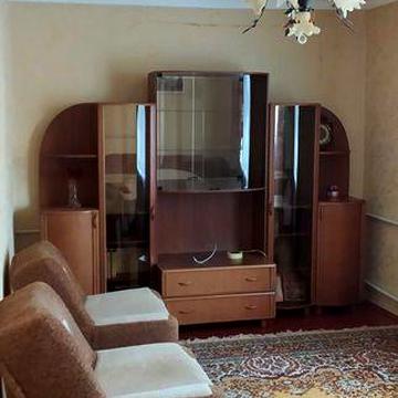 Продам квартиру в м. Лебедин з меблями