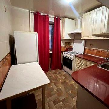 Сдам двухкомнатную квартиру по Бульвару Гвардейскому.