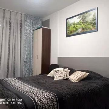 Володимира Брожка вул. (Кіровоградська), 70